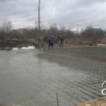 Строительство фундамента осенью, заливка плиты фундамента