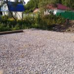 Строительство фундамента загородного дома, щебеночная подготовка