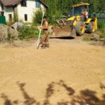 Строительство фундамента загородного дома, песчаная подготовка